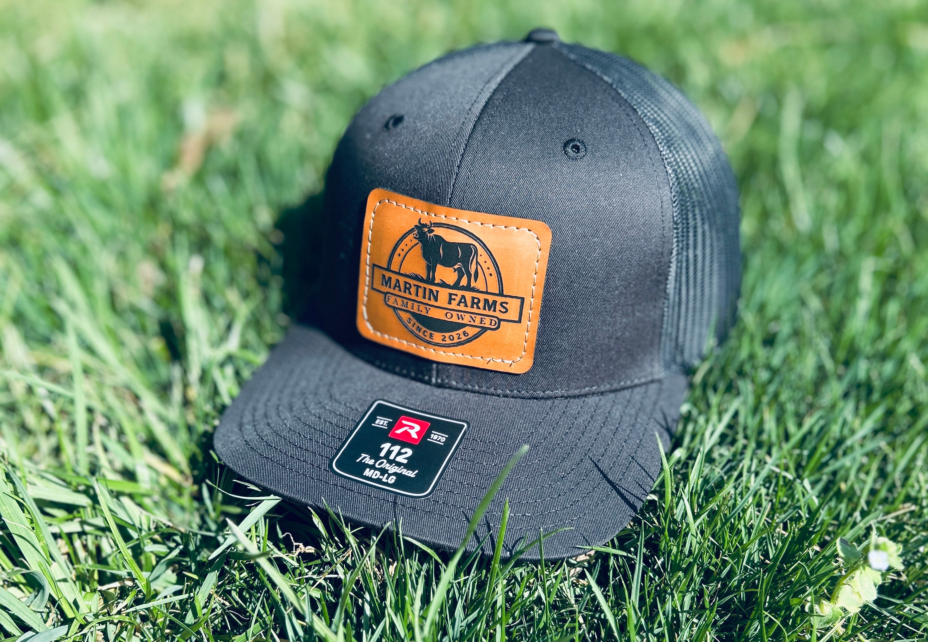 6 custom hats with your logo on a laser-engraved leather patch. - Richardson R112